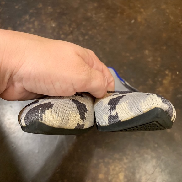 SOLD SOLD SOLD Rothy’s Point Camo - Picture 2 of 5